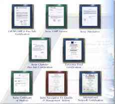 Certificate2.jpg (458153 bytes)